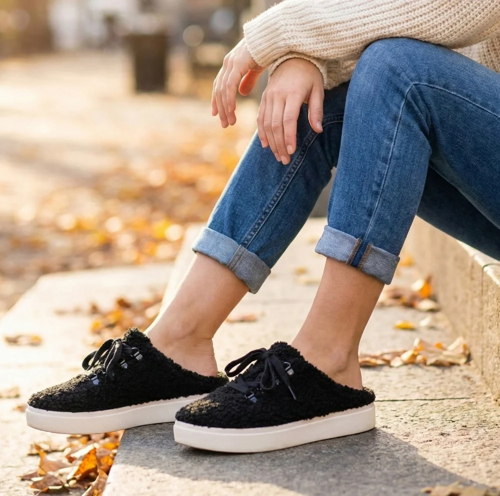 Lucky Brand Tolini Black Faux Fur Sherpa Mule Sneakers Size 7.5 Slip On